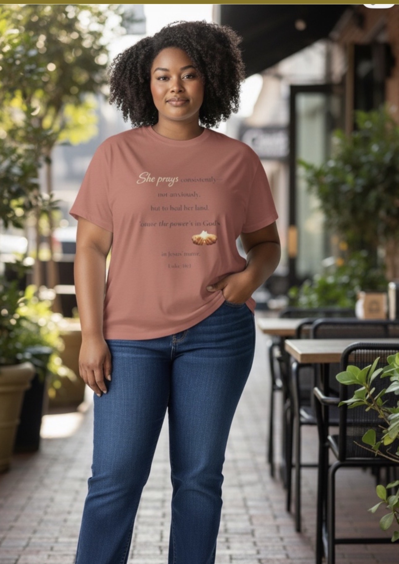 She Prays crew Tee